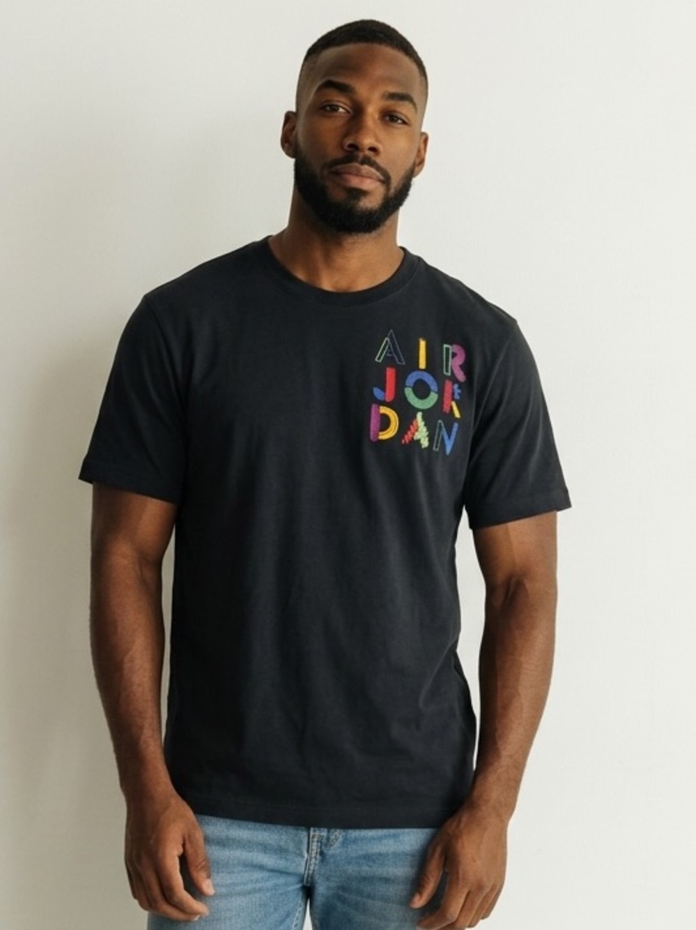 Air Jordan (XXL) "The Cradle" T-Shirt Black Graphic Pop-Art Cotton Basketball